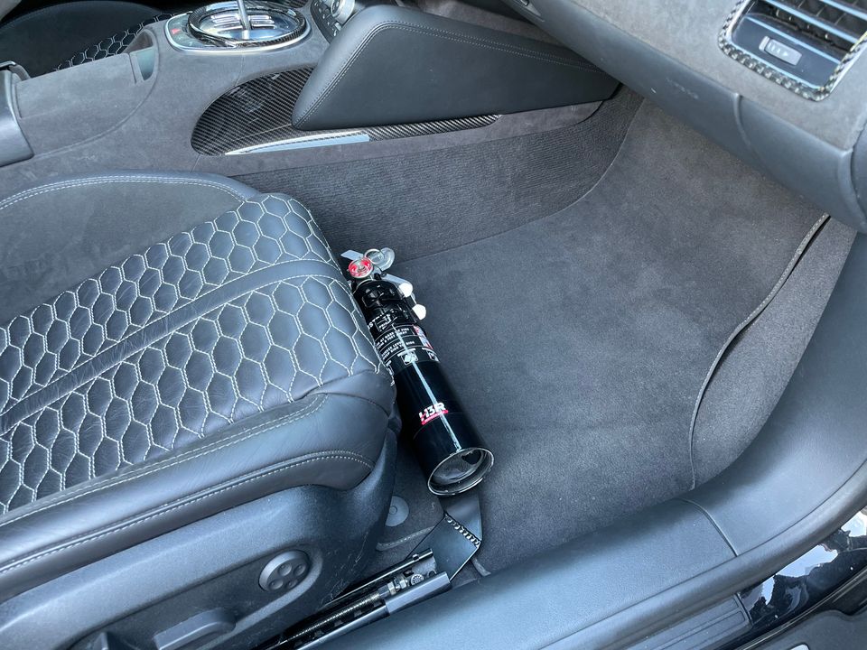 Audi R8 Seat-Mounted Fire Extinguisher Bracket